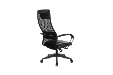 Кресло руководителя Бюрократ CH-608 черное